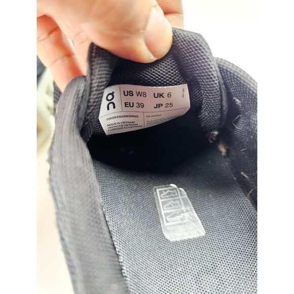 Oncloud Women 8 Comfy footwear - Picture 2 of 12